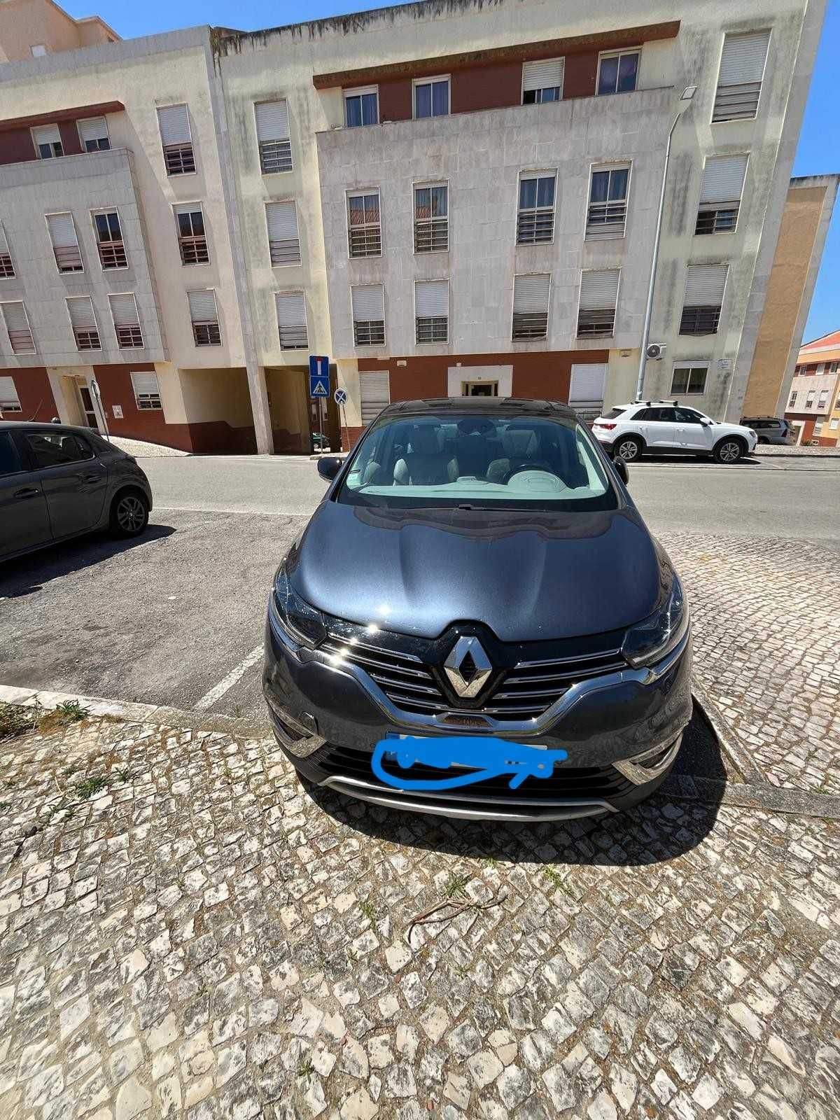 Renault Espace Initiale Paris