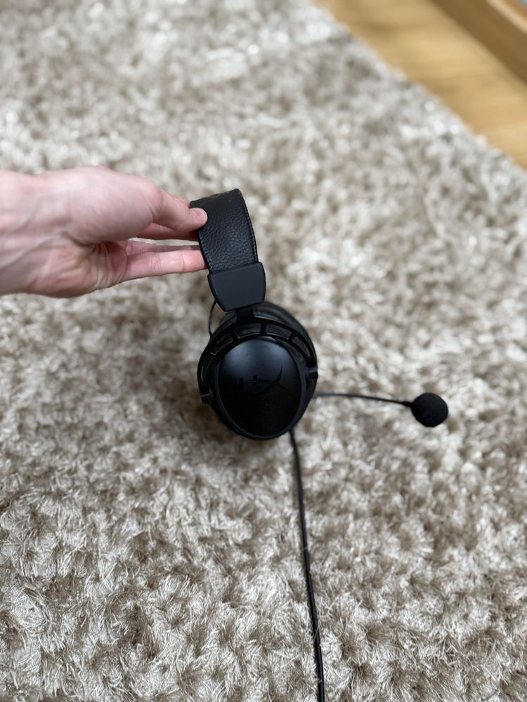 Auscultadores Gaming HyperX Cloud II
