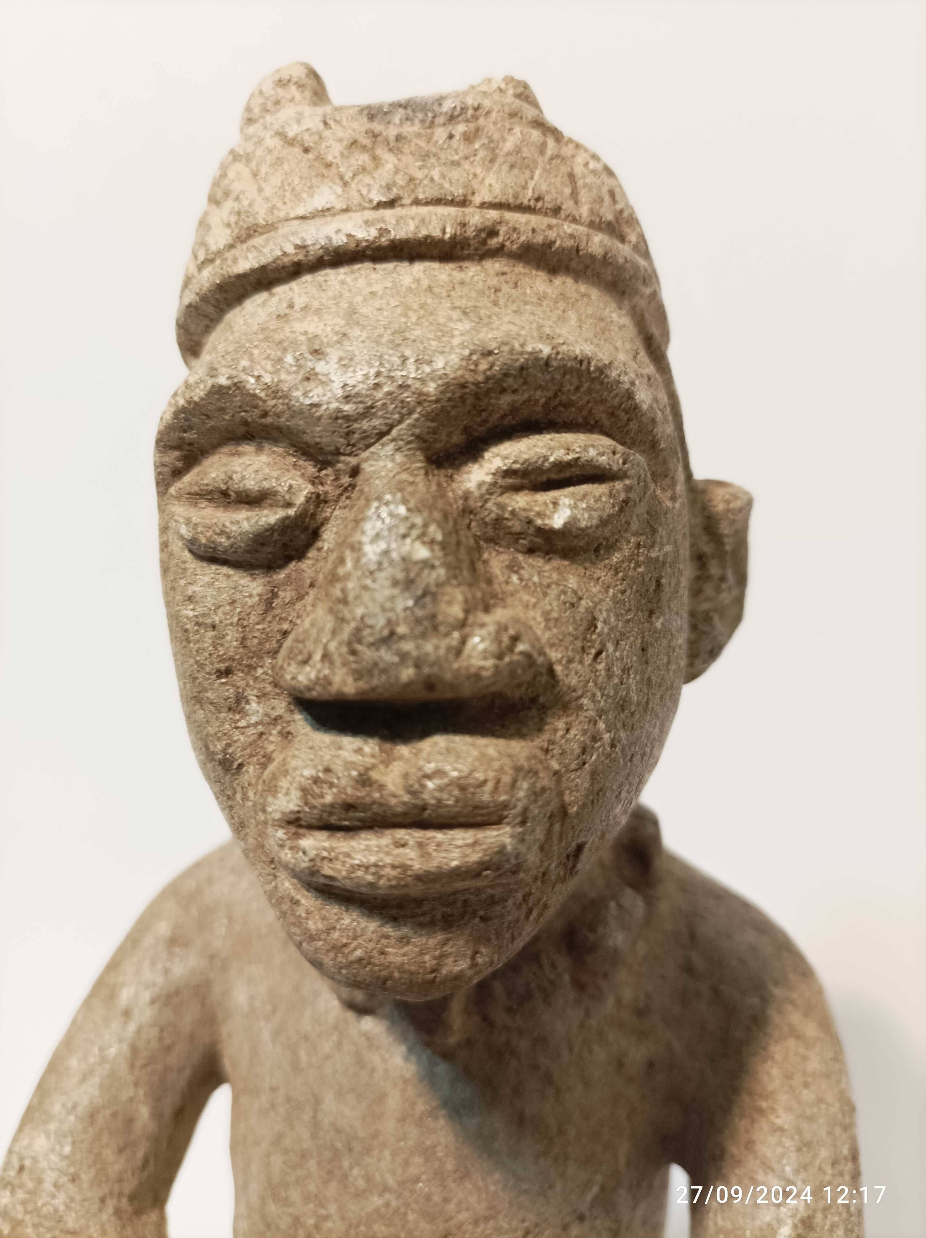 Arte Africana em pedra Congo Ntaoi