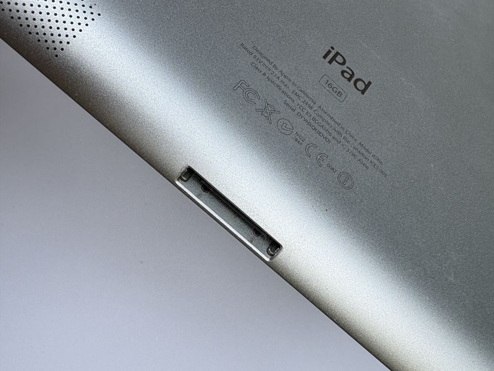 iPad apple stary model