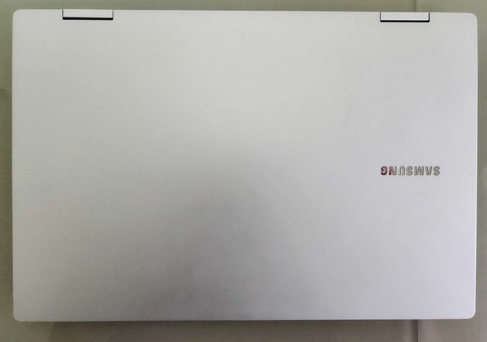 Samsung Galaxy Book2 Pro 360 (13.3',16GB DDR5, i7 12Gen,512 GB SSD)