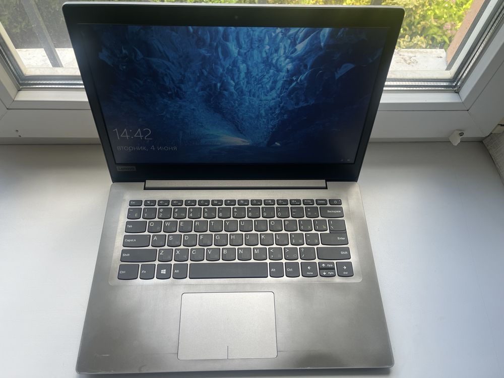 Ноутбук 14"LENOVO 81A5 IntelPent 4200/1101МГц/ядер4; 4GB RAM 120GB SSD