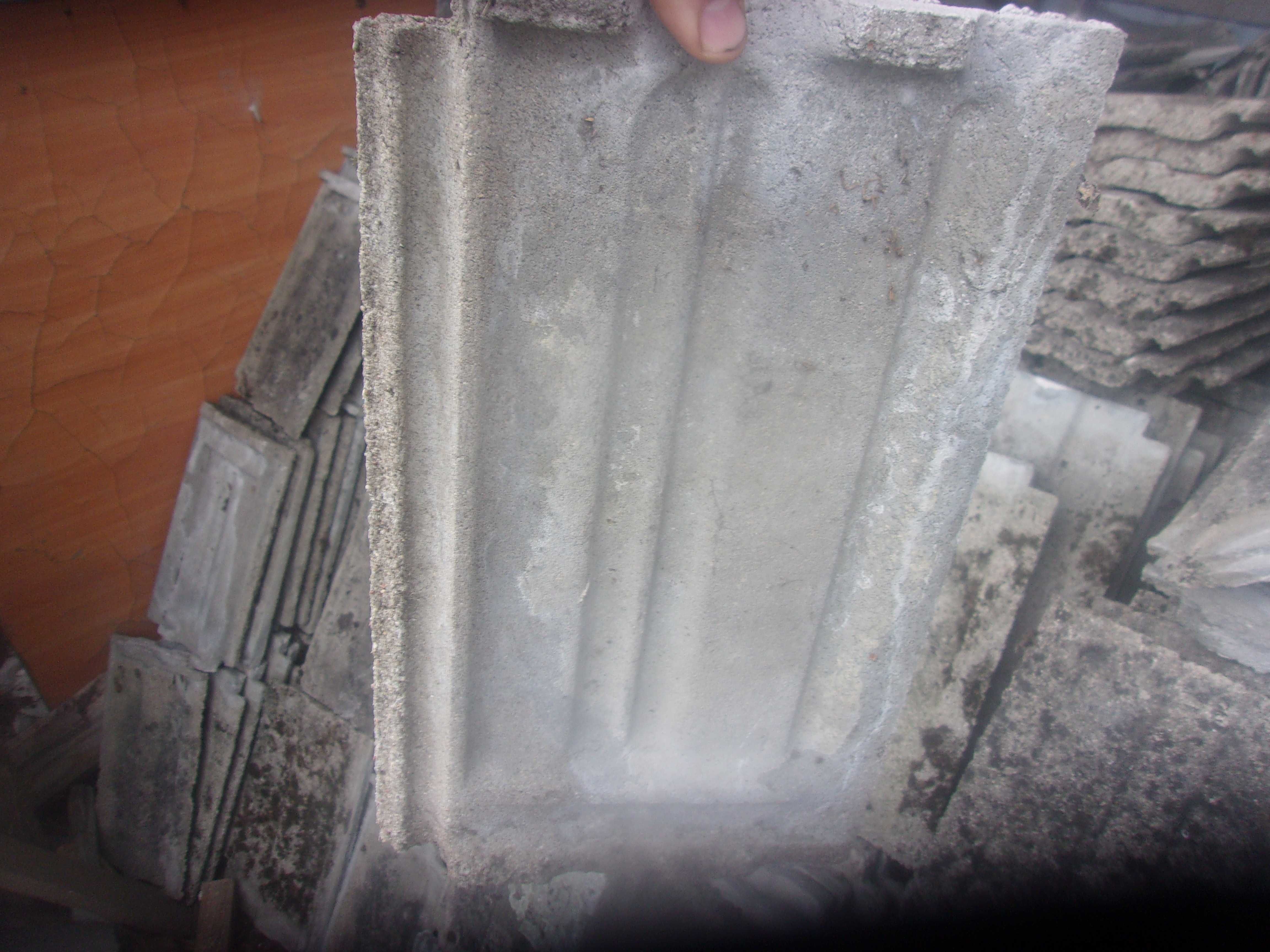 Dachowka cementowa kompletna z dowozem