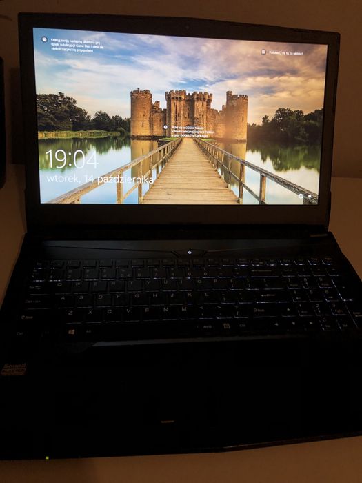 Laptop gamingowy Clevo