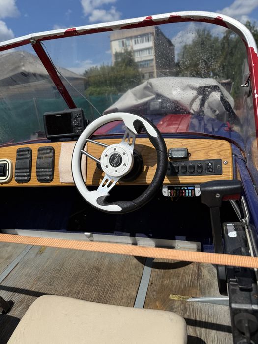 Казанка 5м3 Honda bf20 4 такта