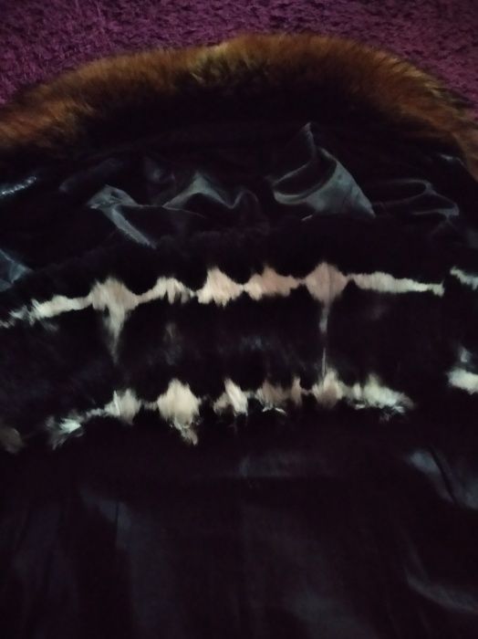 женская кожаная куртка с мехом (зима демисезонная)