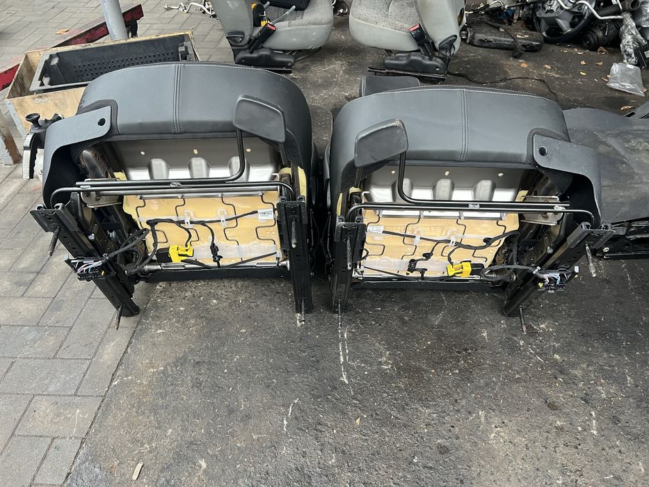 Продам сиденья рено лагуна 3 оригинал