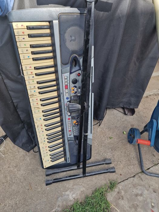Keyboard yamaha prs280