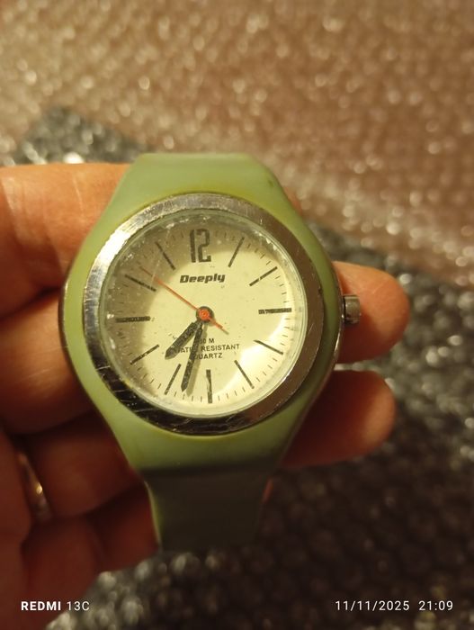 Relógio deeply vintage
