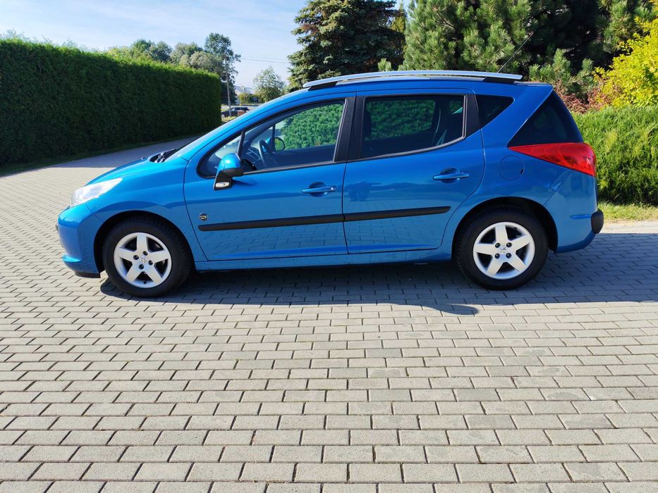 Peugeot 207 1.4 B z Niemiec po opłatach -bardzo zadbany.