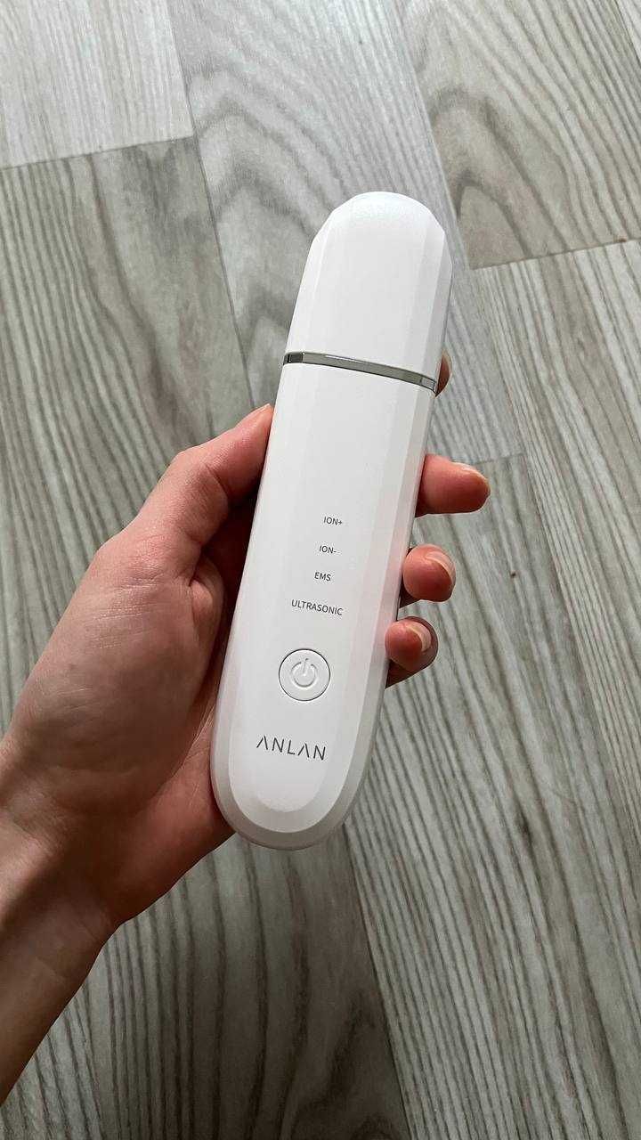 Urządzenie do peelingu kawitacyjnego ANLAN ALCPJ07-02 Biały