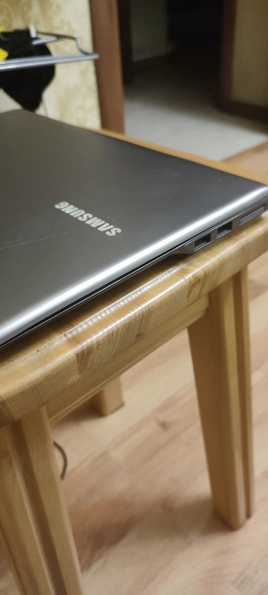 Продам не плохой ноутбук Samsung