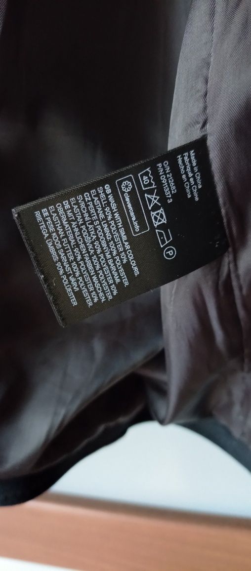 Czarna ramoneska zamszowa H&M rozmiar  XL zapinana na zamek, kieszenie