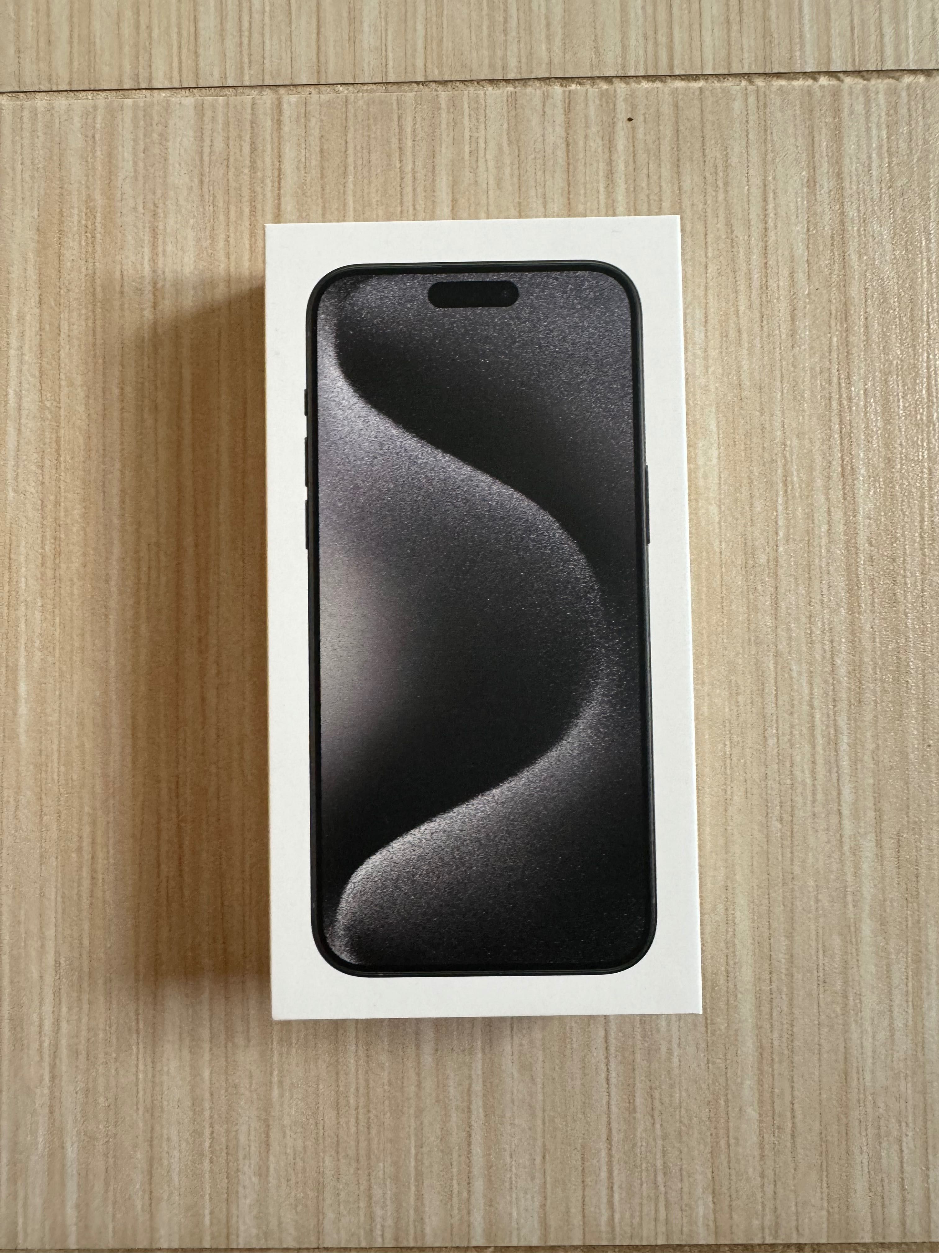 iPhone 15 Pro Max Black Titanium 512 GB