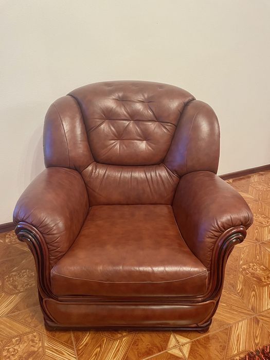 Conjunto de sofás + mesa para sala Novos