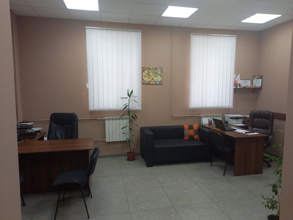 Сдам 3-комнатную квартиру на долгий срок.