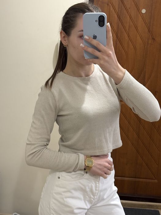 Мʼягенька кроп кофта