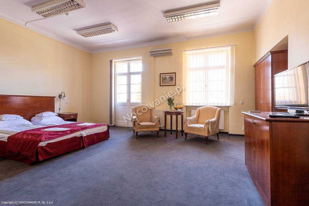 VILLA CAPITOL  100 m od Jeziora Drwęckiego