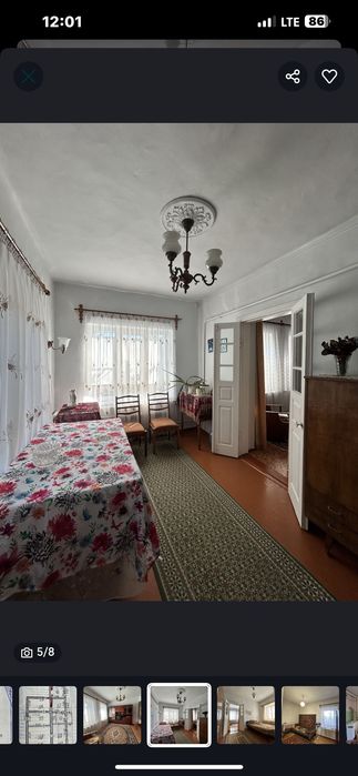 Гарний  великий дім в центрально міському районі