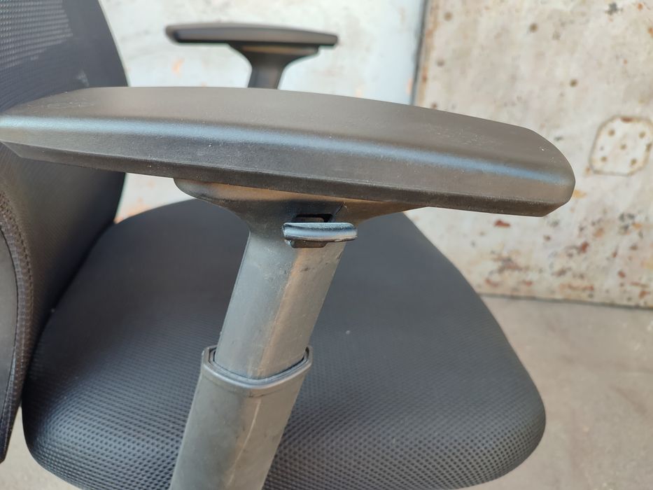 Крісло Special4You Dawn black