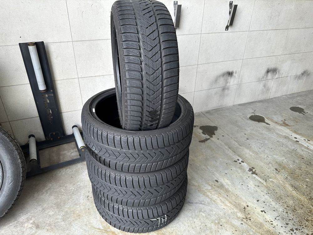 Резина Шини Скати Зима 235.35.R19 Pirelli 2020