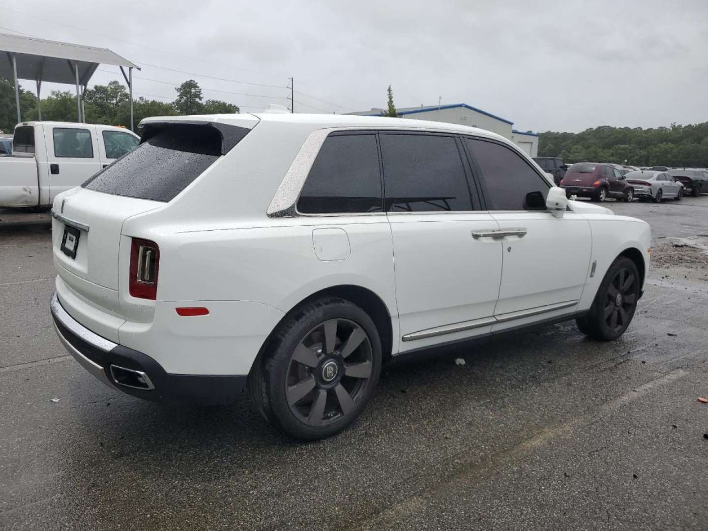 Rolls-Royce Cullinan 2024 6.8l