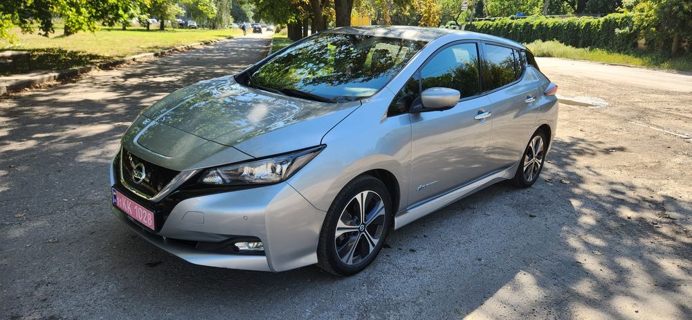 Nissan Leaf ZE1 TEKNA 2019