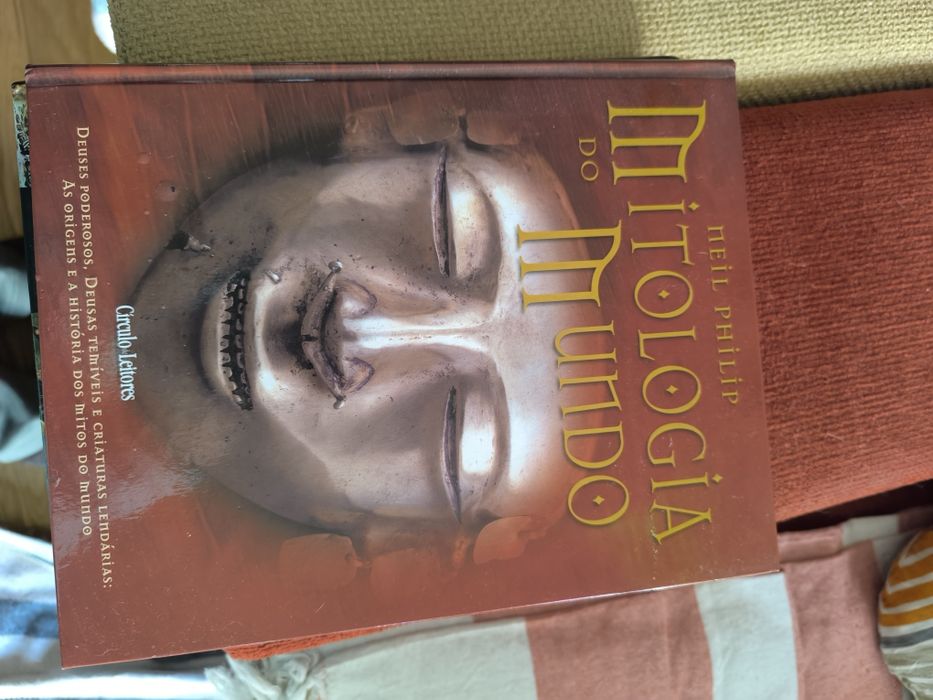 Livro Mitologia do mundo