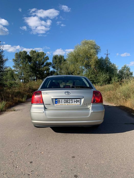 Toyota Avensis 2004