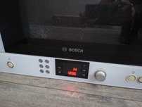 Мікрохвильова піч Bosch HMT 85 ML 23 (HMT85ML23)