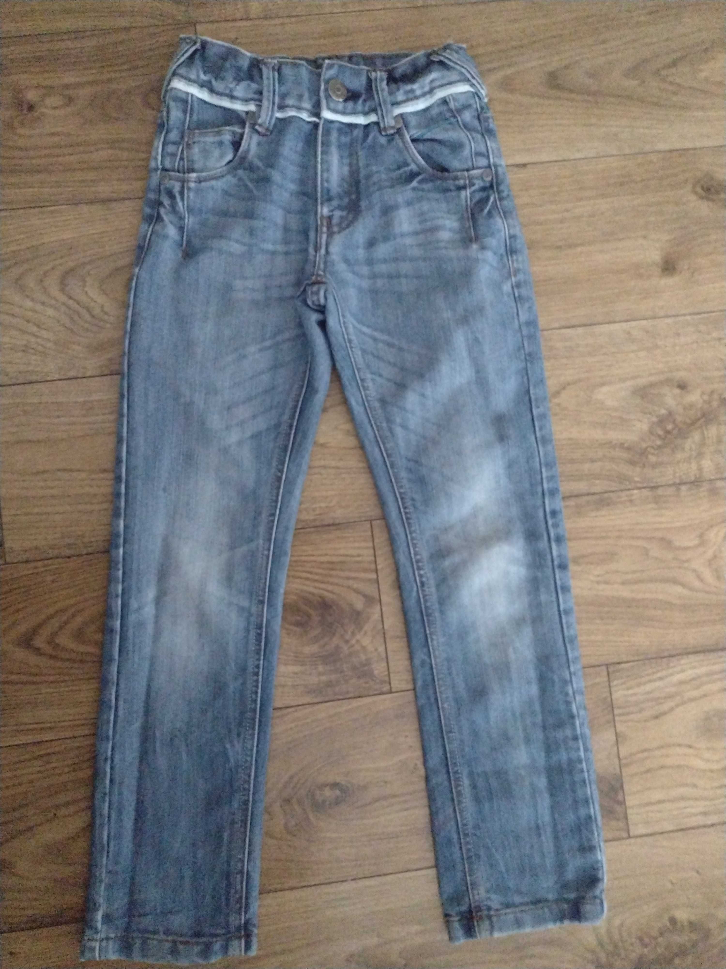 Spodnie, jeans 134. , jasne, stan bdb