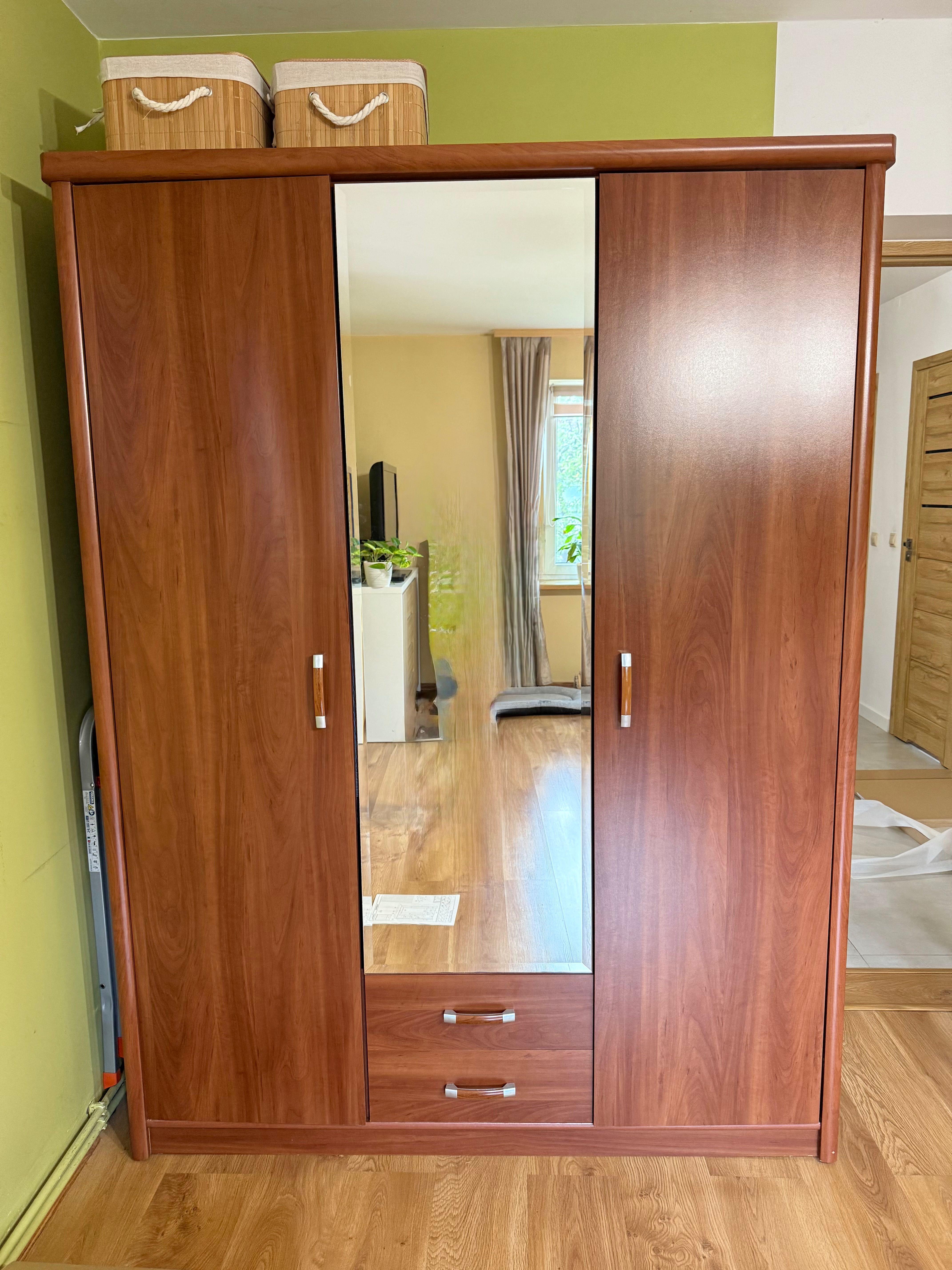 Komplet mebli do sypialni