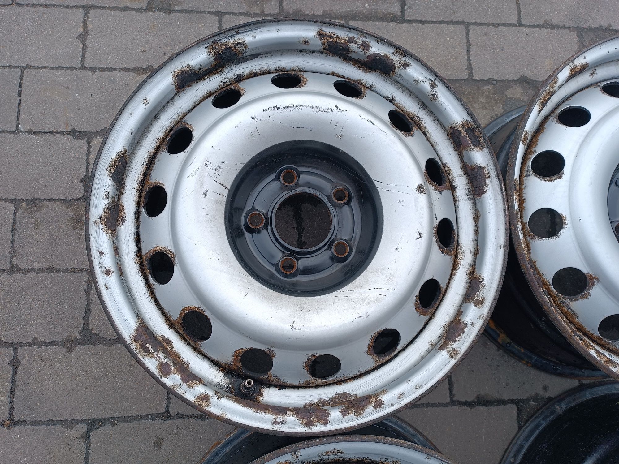 Felgi stalowe Fiat Scudo II Citroen Jumpy II 5x108 ET42 7J16