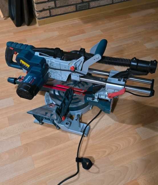 Piła ukosowa Bosch Professional GCM 8 SJL PRAWIE JAK NOWA!