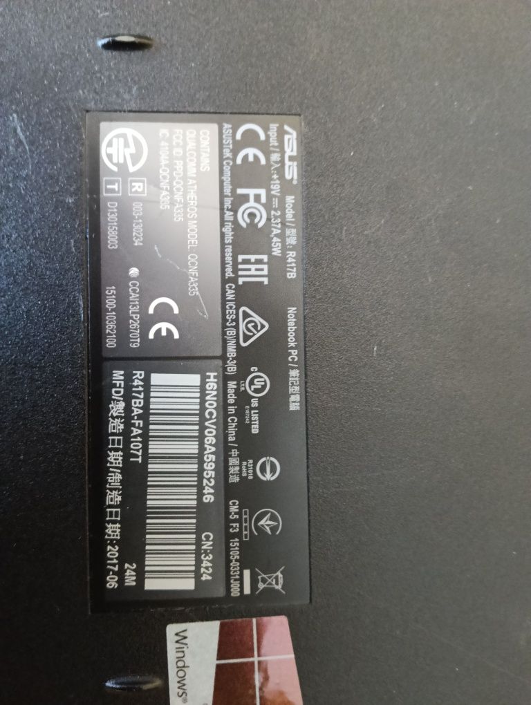 Asus Laptop Win11 SSD 256GB AMD 8GB Ram Nowa ładowarka, 14"