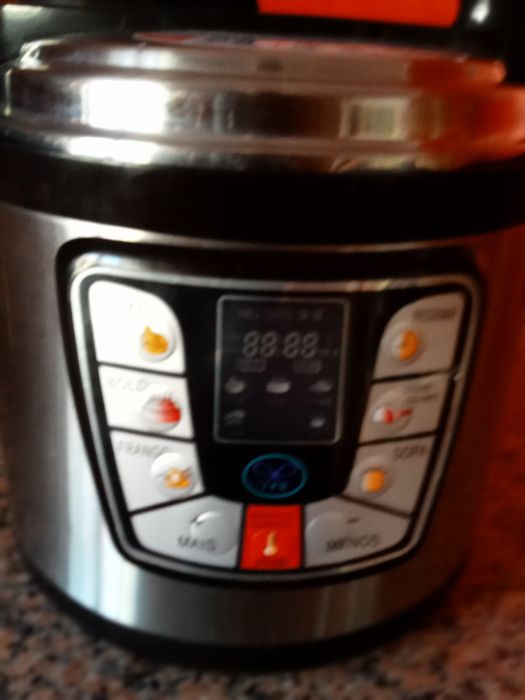 Robô de cozinha novo