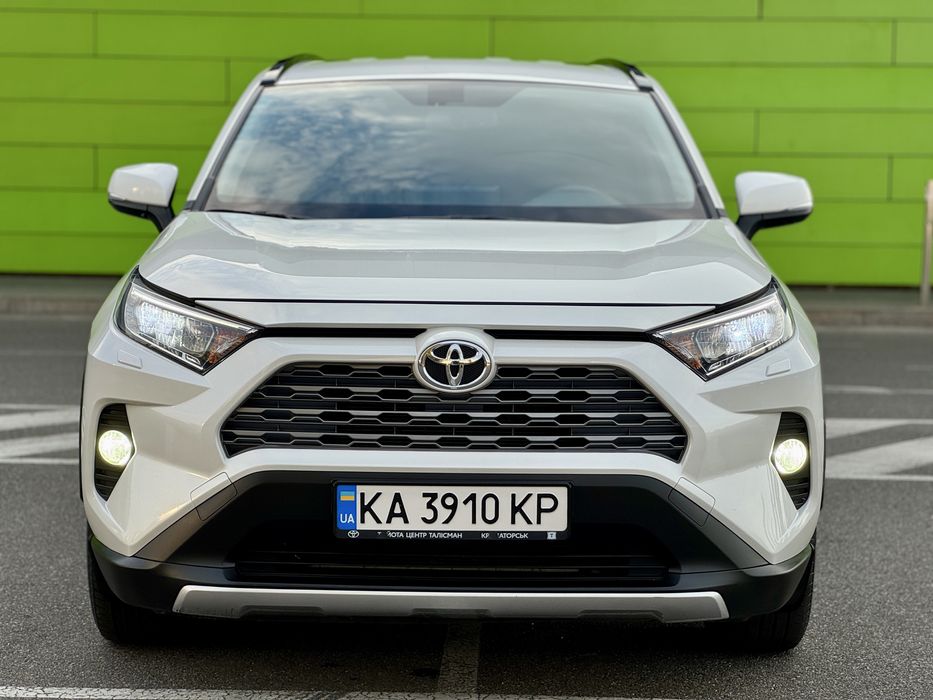 Toyota Rav 4 Active Official