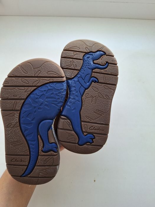 Дитячі кросівки Clarks 20 розмір