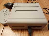 Konsola Cyber Gadget Retro Freak (Famicom, SNES, Sega, GBA) / zestaw