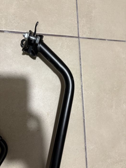 Uchwyt do roweru dzieciecego i kółka boczne