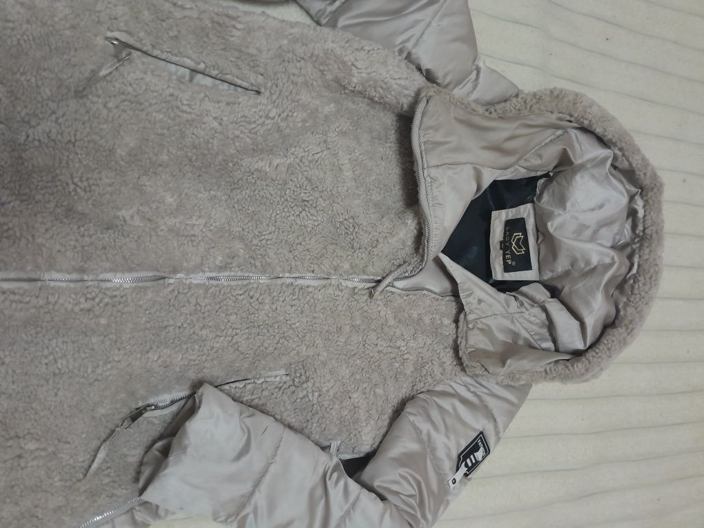 Продам зимову куртку