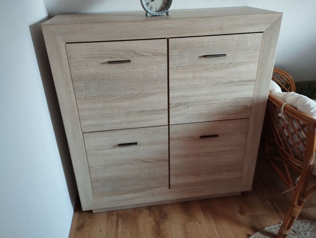Komoda 4 szuflady,4 półki