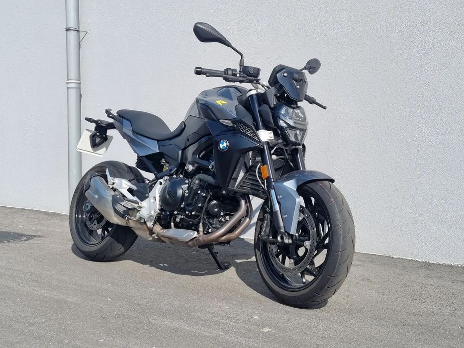 BMW F 900 R