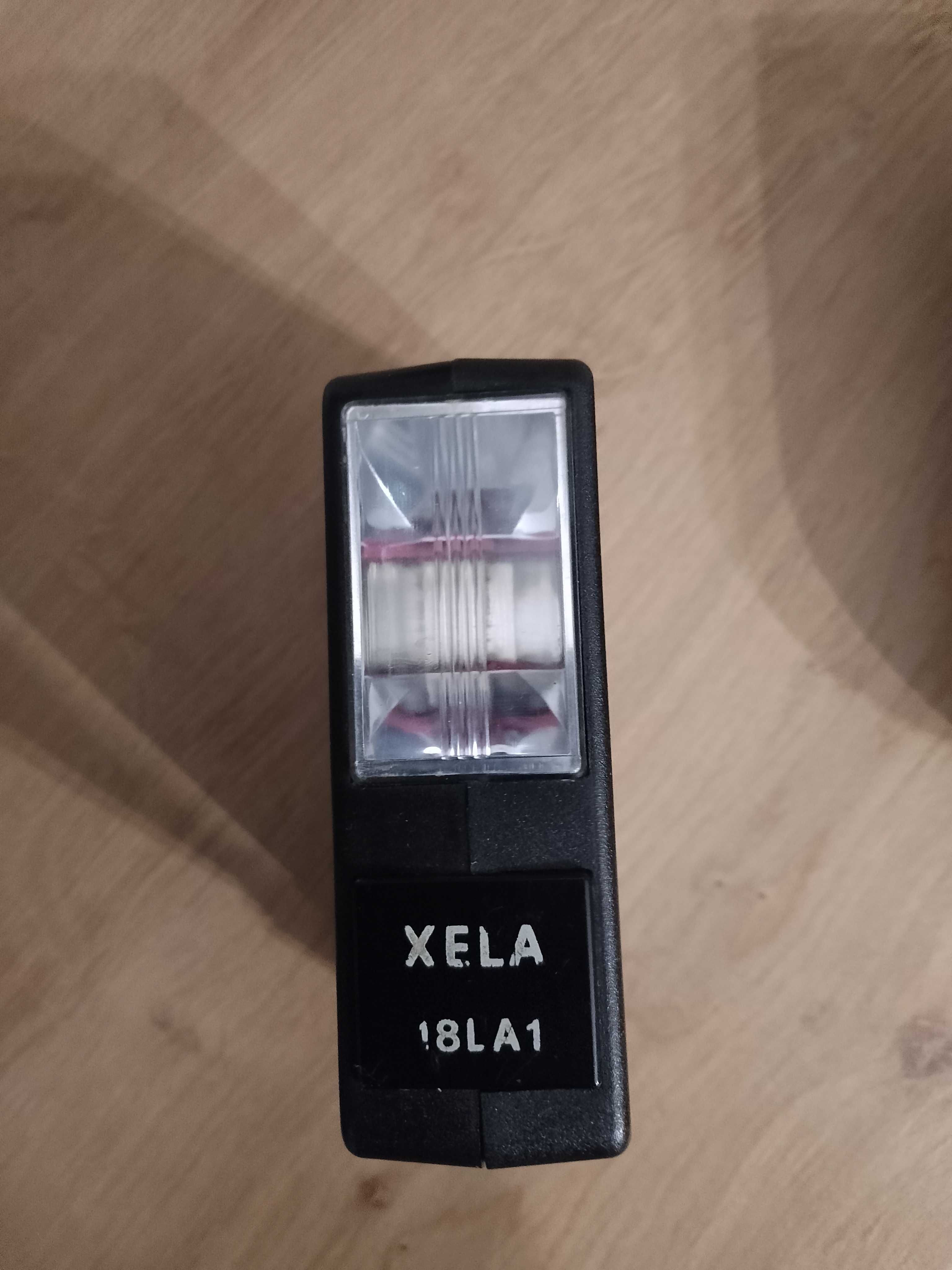 Lampa błyskowa Typ XELA 18 LA1