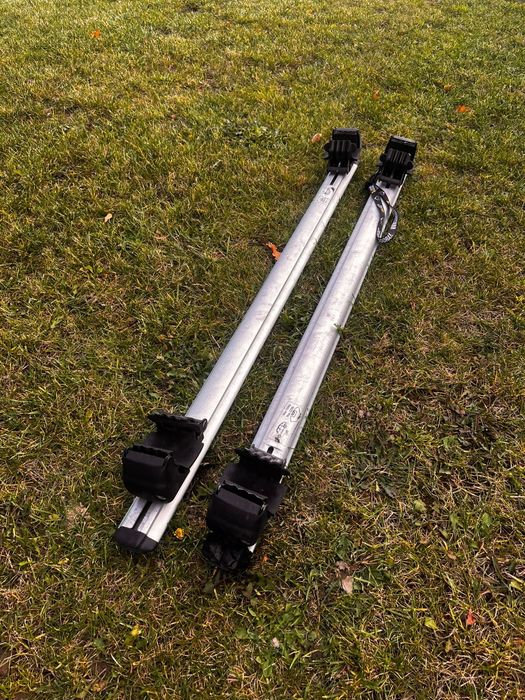 Bagażnik dachowy na 3 rowery toyota corolla