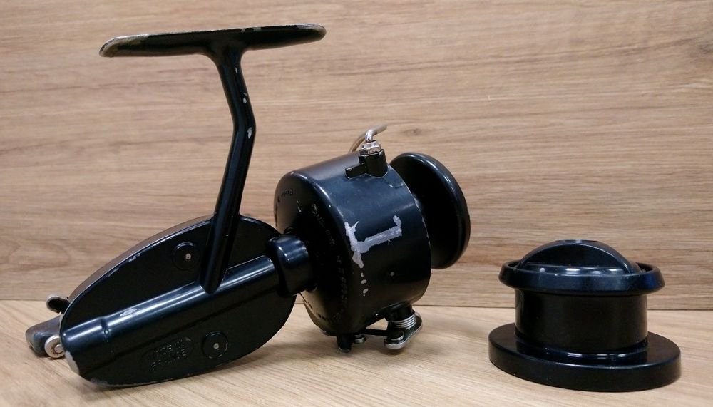 Stary kołowrotek kolekcjonerski Mitchell Garcia 330 Otomatic