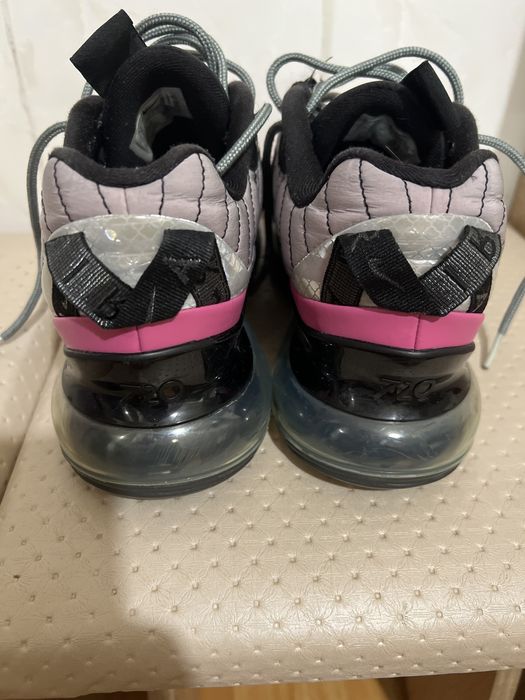 Nike кросівки 39