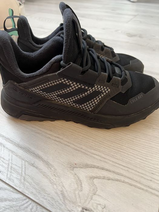 Кросівки зимові adidas terrex