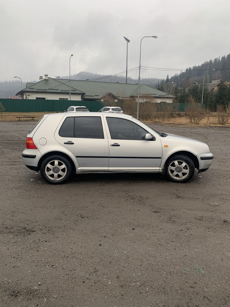 Golf 4.