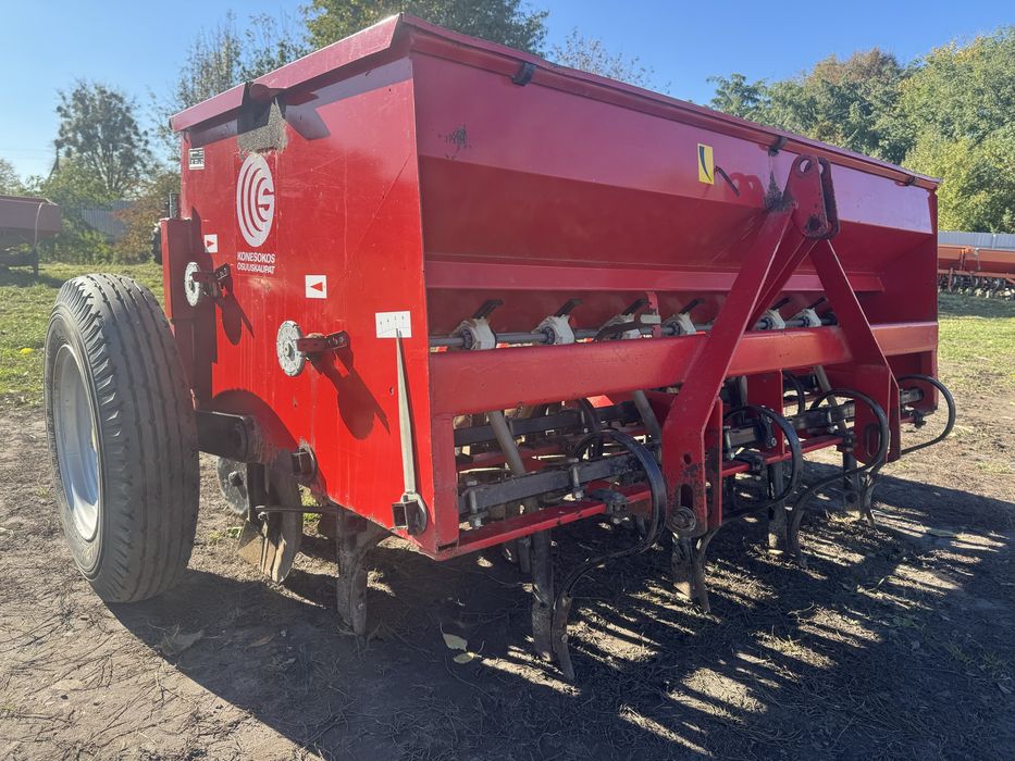 Сівалка зернова навісна 2м дискова  з міндобривом SIMULTA JUNKKARI 200